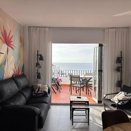 Paradise Sea View Apartamento *
